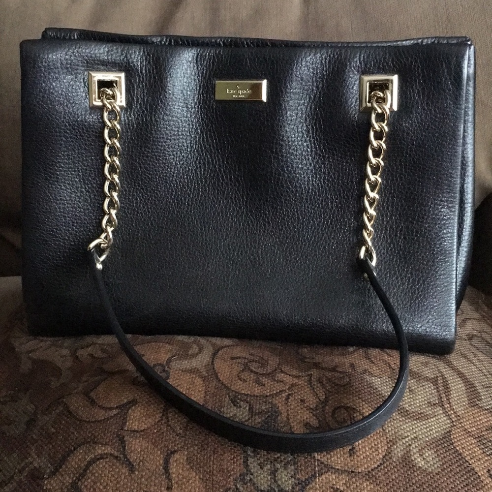 Kate Spade bag!! Make an offer 🌸